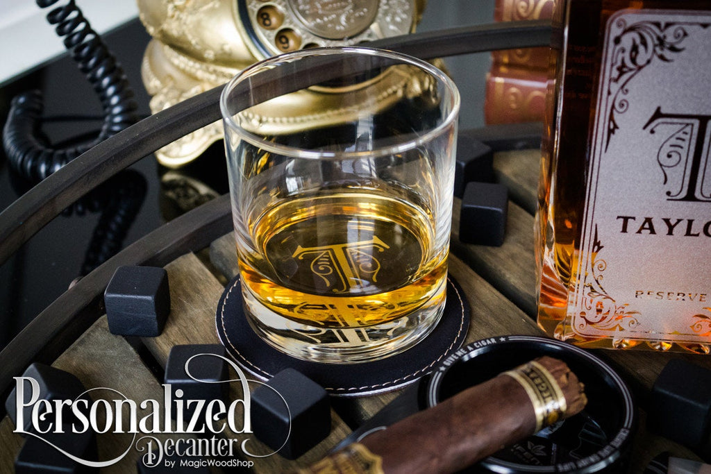 2 Side Engraved Whiskey Decanter